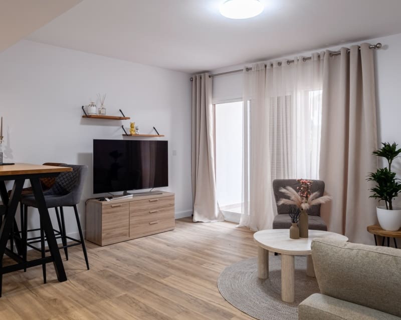 3 makuuhuone Huoneisto myytävänä paikassa Playa Flamenca mukana uima-altaan - 289 000 € (Ref: 9640929)