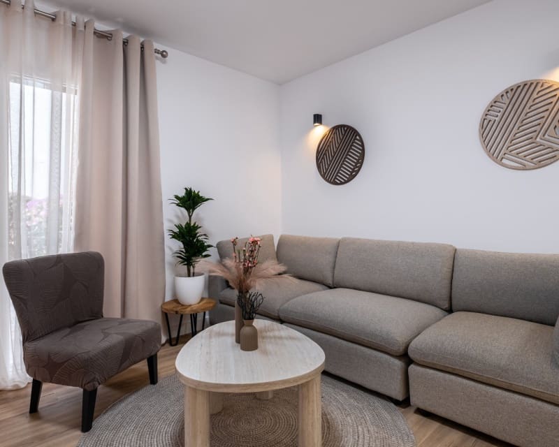 3 makuuhuone Huoneisto myytävänä paikassa Playa Flamenca mukana uima-altaan - 289 000 € (Ref: 9640929)