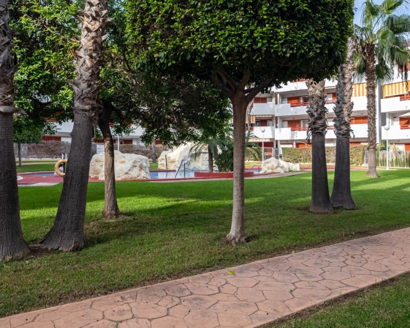 3 makuuhuone Huoneisto myytävänä paikassa Playa Flamenca mukana uima-altaan - 289 000 € (Ref: 9640929)