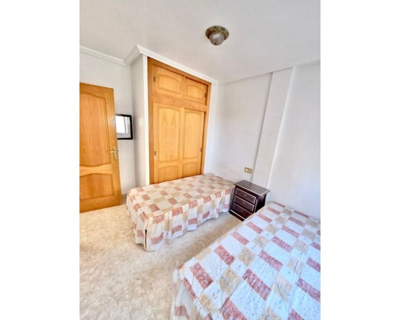 3 quarto Casa em Banda para venda em Playa Flamenca com piscina - 248 000 € (Ref: 9640932)