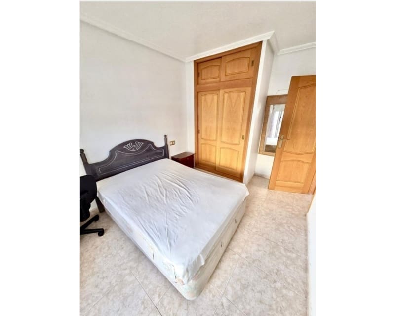 3 quarto Casa em Banda para venda em Playa Flamenca com piscina - 248 000 € (Ref: 9640932)