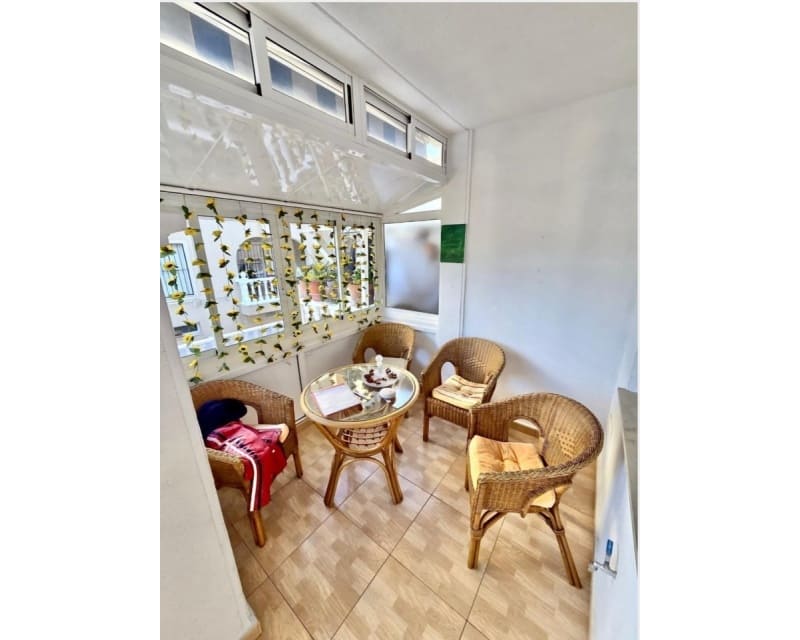 3 quarto Casa em Banda para venda em Playa Flamenca com piscina - 248 000 € (Ref: 9640932)