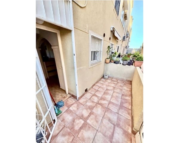 3 quarto Casa em Banda para venda em Playa Flamenca, Orihuela com piscina - 248 000 € (Ref: 9640932)