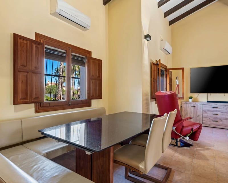 Finca/Casa Rural de 3 habitaciones en Rafal en venta con piscina - 650.000 € (Ref: 9650615)