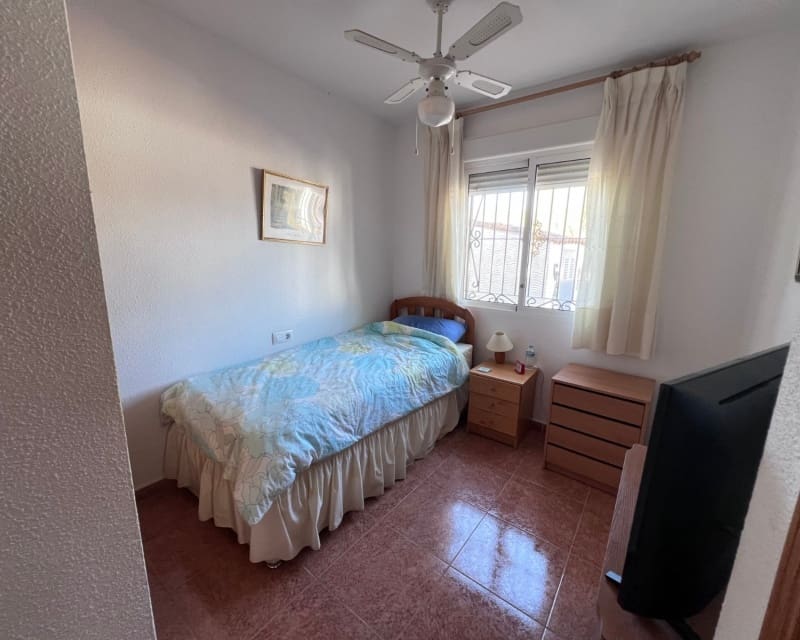 3 bedroom Villa for sale in Los Montesinos with pool - € 189,000 (Ref: 9650616)