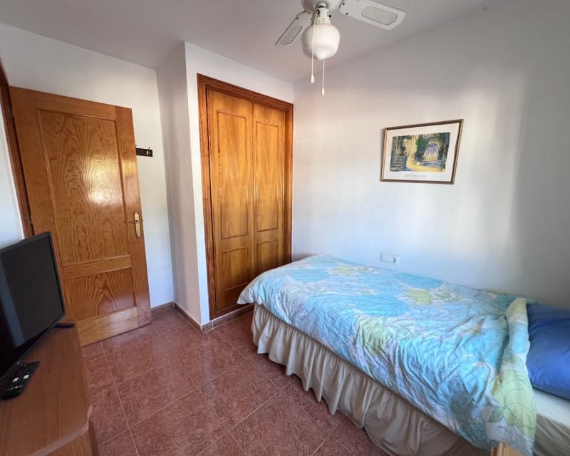 3 bedroom Villa for sale in Los Montesinos with pool - € 189,000 (Ref: 9650616)