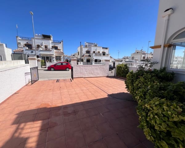 3 bedroom Villa for sale in Los Montesinos with pool - € 189,000 (Ref: 9650616)