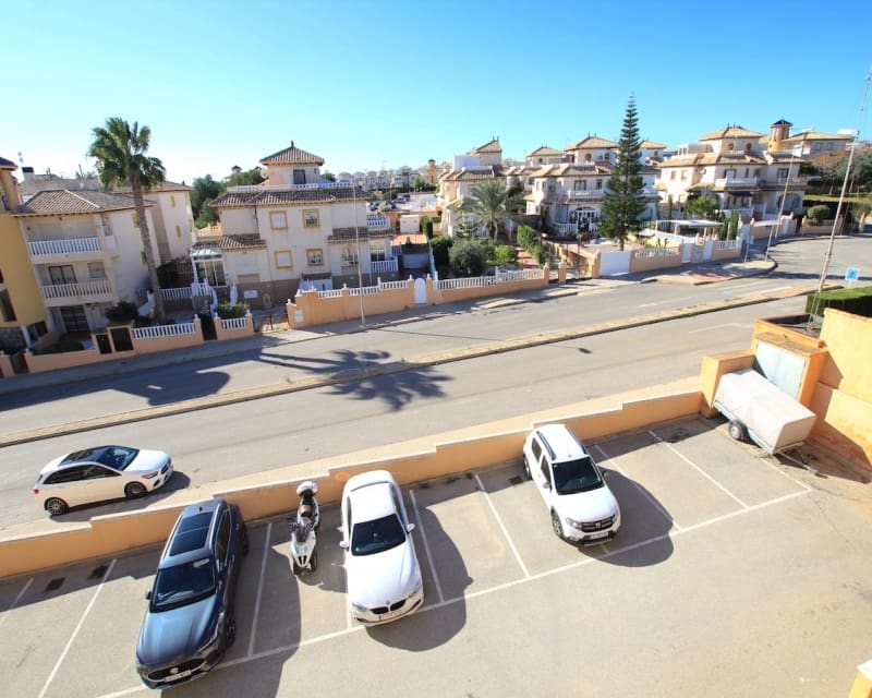 2 makuuhuone Huoneisto myytävänä paikassa Cabo Roig mukana uima-altaan - 149 000 € (Ref: 9650617)