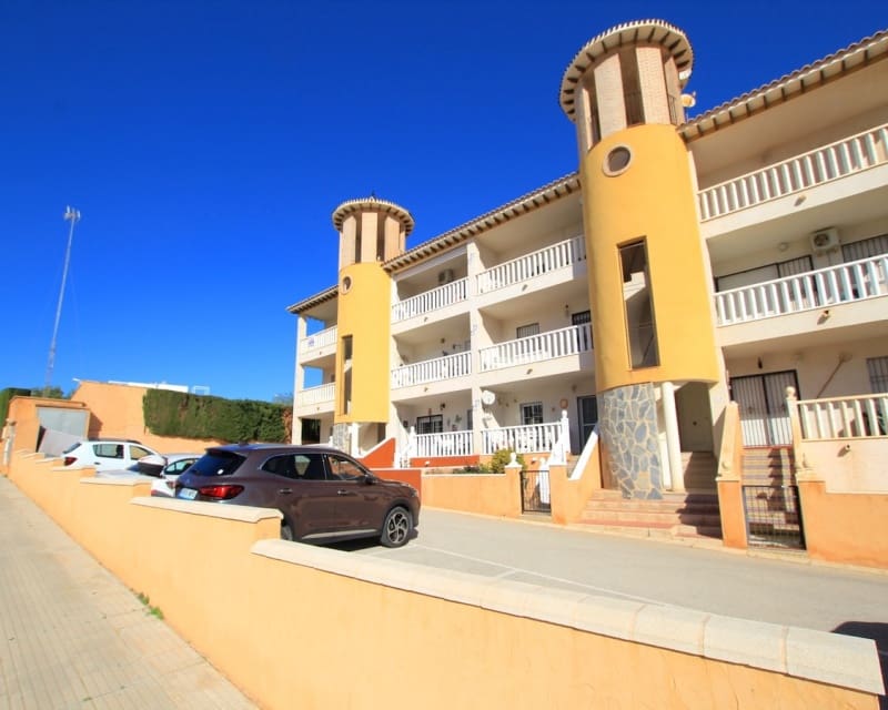 2 makuuhuone Huoneisto myytävänä paikassa Cabo Roig mukana uima-altaan - 149 000 € (Ref: 9650617)