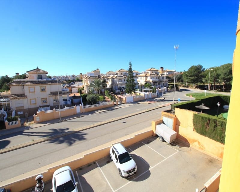 2 makuuhuone Huoneisto myytävänä paikassa Cabo Roig mukana uima-altaan - 149 000 € (Ref: 9650617)