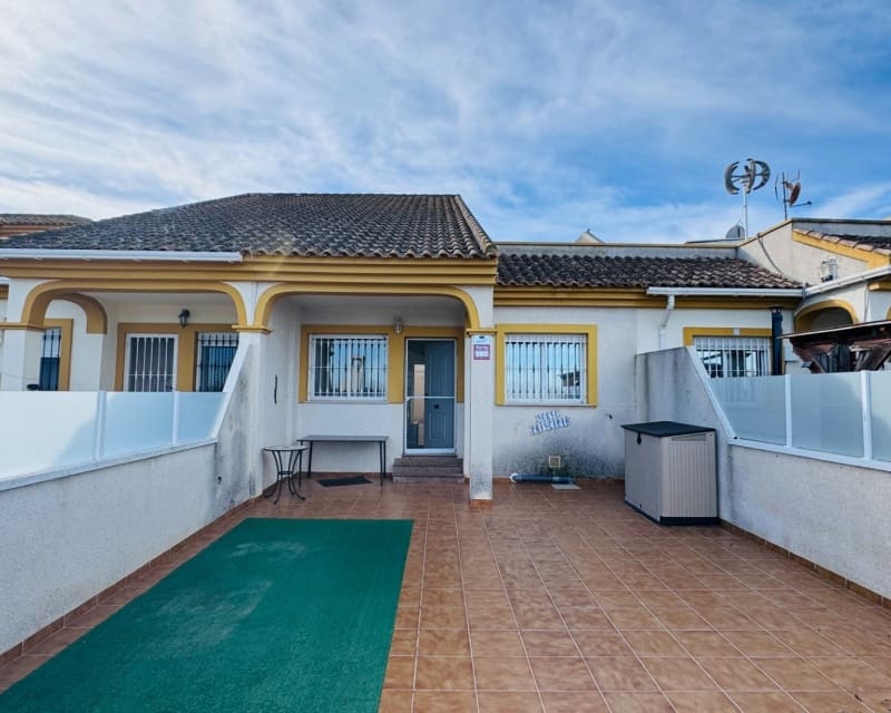 3 Zimmer Bungalow zu verkaufen in Daya Nueva mit Pool - 159.950 € (Ref: 9650618)