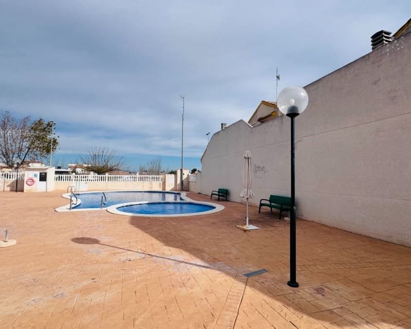 3 Zimmer Bungalow zu verkaufen in Daya Nueva mit Pool - 159.950 € (Ref: 9650618)