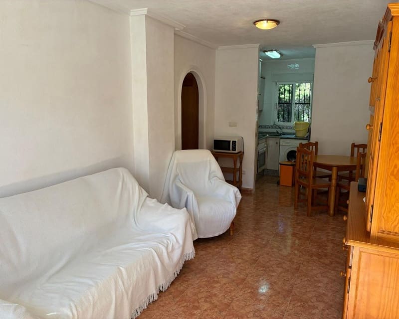 2 bedroom Apartment for sale in Algorfa with pool - € 119,500 (Ref: 9653134)