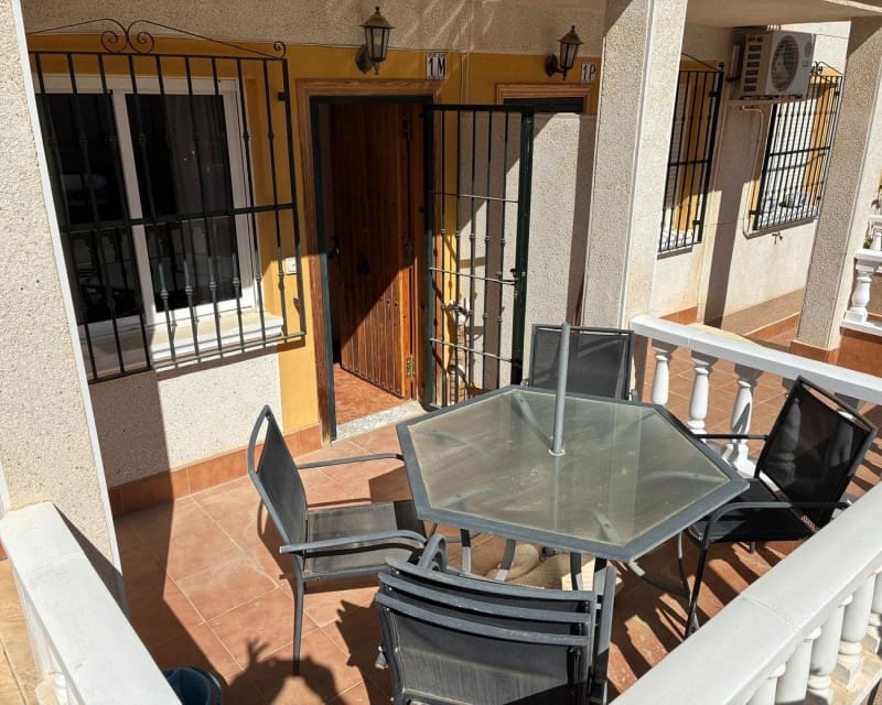 2 bedroom Apartment for sale in Algorfa with pool - € 119,500 (Ref: 9653134)