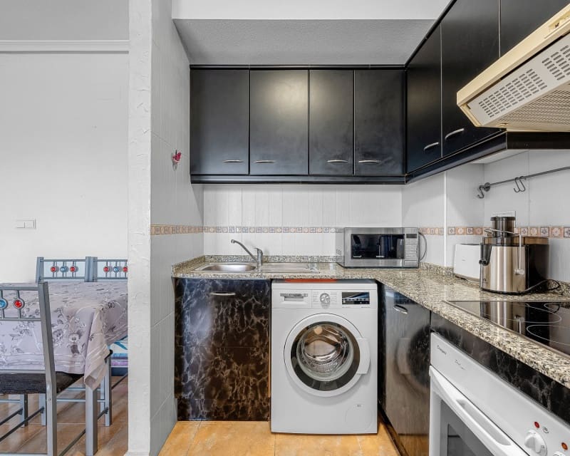 2 bedroom Apartment for sale in Almoradi with pool - € 119,000 (Ref: 9653135)