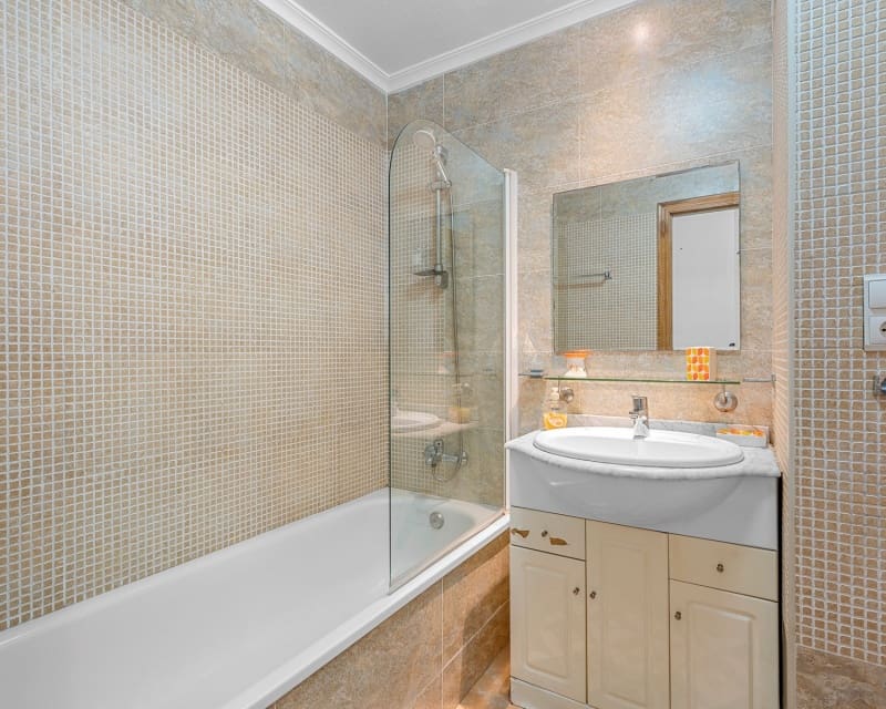 2 bedroom Apartment for sale in Almoradi with pool - € 119,000 (Ref: 9653135)