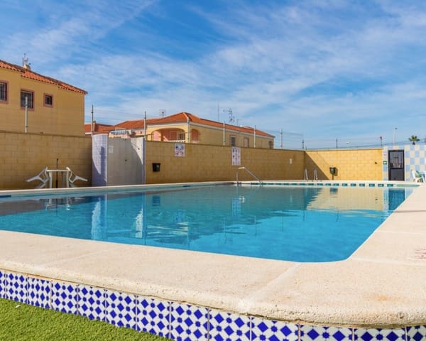 1 sypialnia Apartament na sprzedaż w El Chaparral, Torrevieja z basenem - 109 000 € (Ref: 9653140)