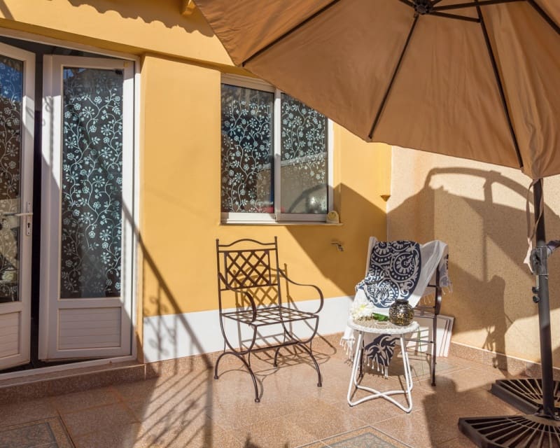 1 sypialnia Apartament na sprzedaż w El Chaparral z basenem - 109 000 € (Ref: 9653140)