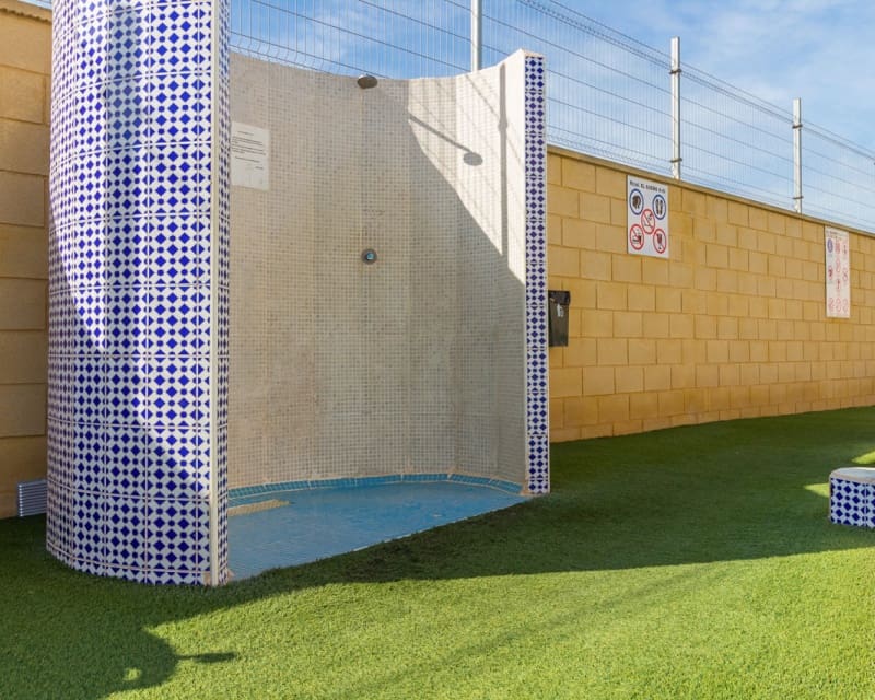 1 sypialnia Apartament na sprzedaż w El Chaparral z basenem - 109 000 € (Ref: 9653140)