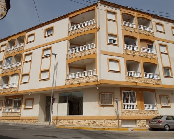 2 chambre Appartement à vendre à Formentera del Segura avec piscine - 100 000 € (Ref: 9653142)