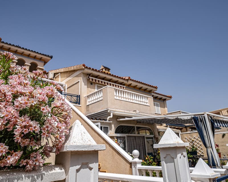 2 bedroom Apartment for sale in Playa Flamenca with pool - € 189,900 (Ref: 9699939)