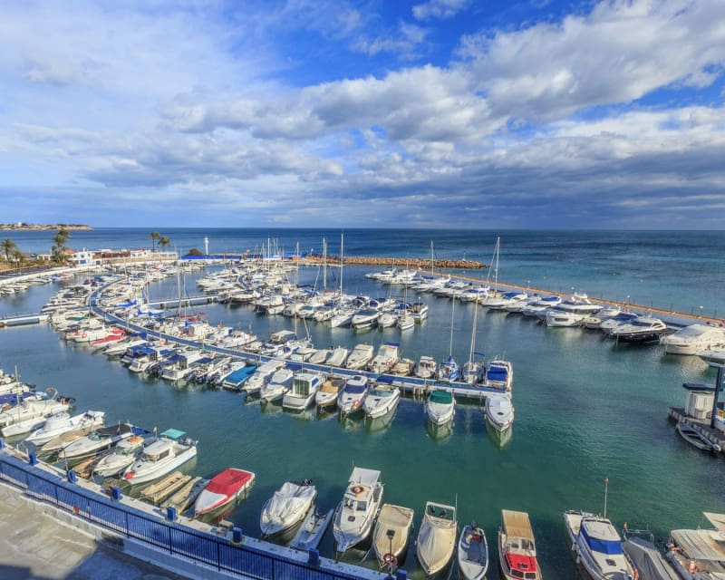 Chalet de 3 habitaciones en Cabo Roig en venta con piscina - 239.000 € (Ref: 9699940)