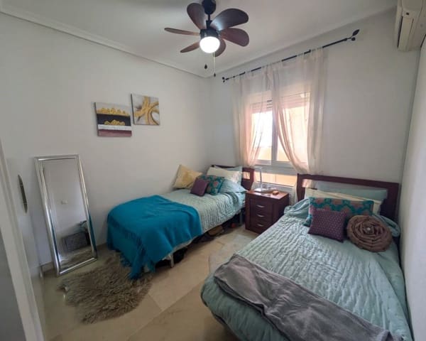 2 soveværelse Lejlighed til salg i Playa Flamenca, Orihuela med swimmingpool - € 178.500 (Ref: 9699942)