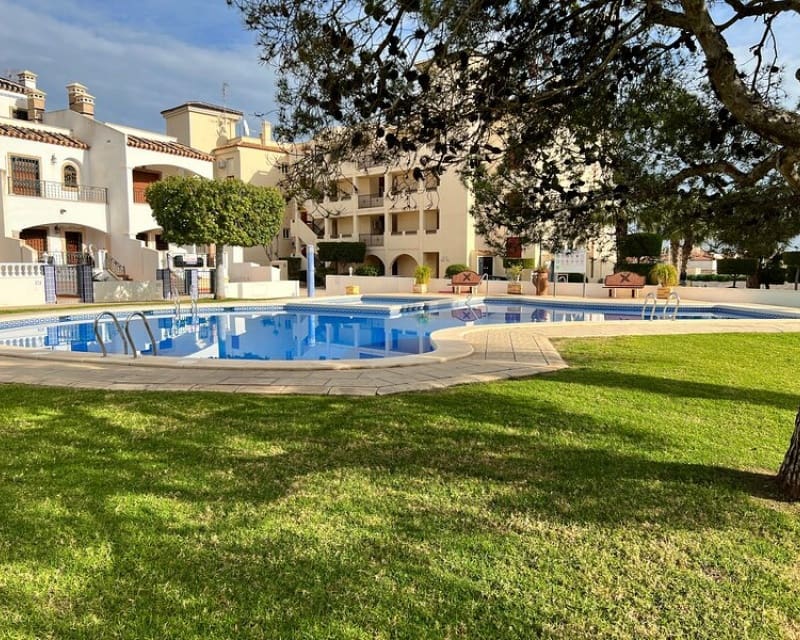 2 bedroom Apartment for sale in Playa Flamenca with pool - € 178,500 (Ref: 9699942)