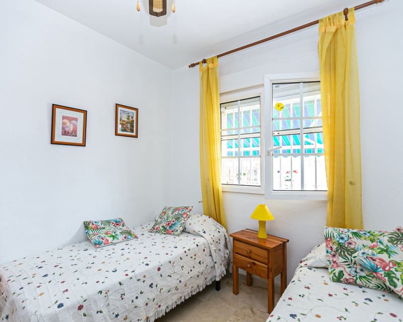 2 bedroom Apartment for sale in Playa Flamenca with pool - € 199,999 (Ref: 9699948)