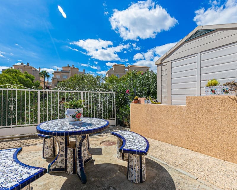 2 bedroom Apartment for sale in Playa Flamenca with pool - € 199,999 (Ref: 9699948)