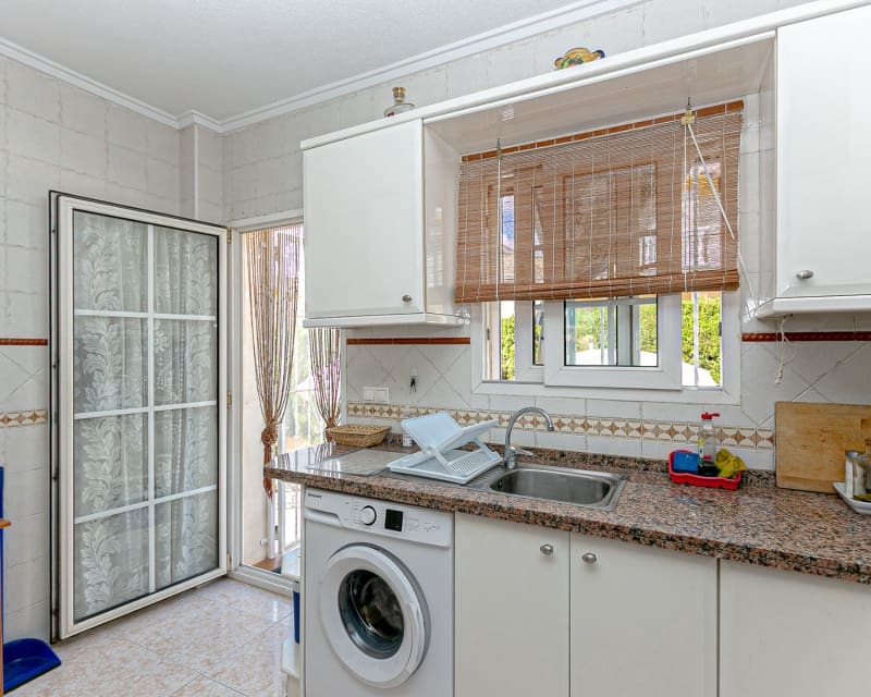 2 bedroom Apartment for sale in Playa Flamenca with pool - € 199,999 (Ref: 9699948)