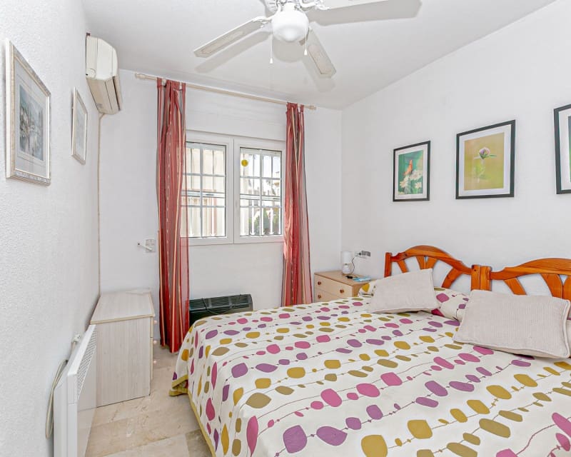 2 bedroom Apartment for sale in Playa Flamenca with pool - € 199,999 (Ref: 9699948)