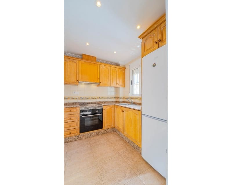 2 slaapkamer Huis te koop in Los Altos met zwembad - € 199.000 (Ref: 9699954)