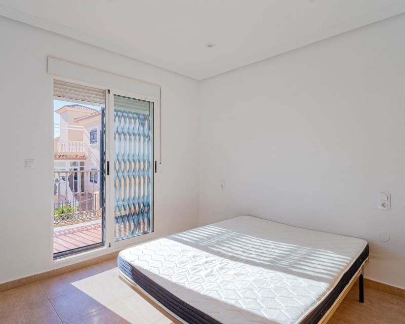 2 slaapkamer Huis te koop in Los Altos met zwembad - € 199.000 (Ref: 9699954)