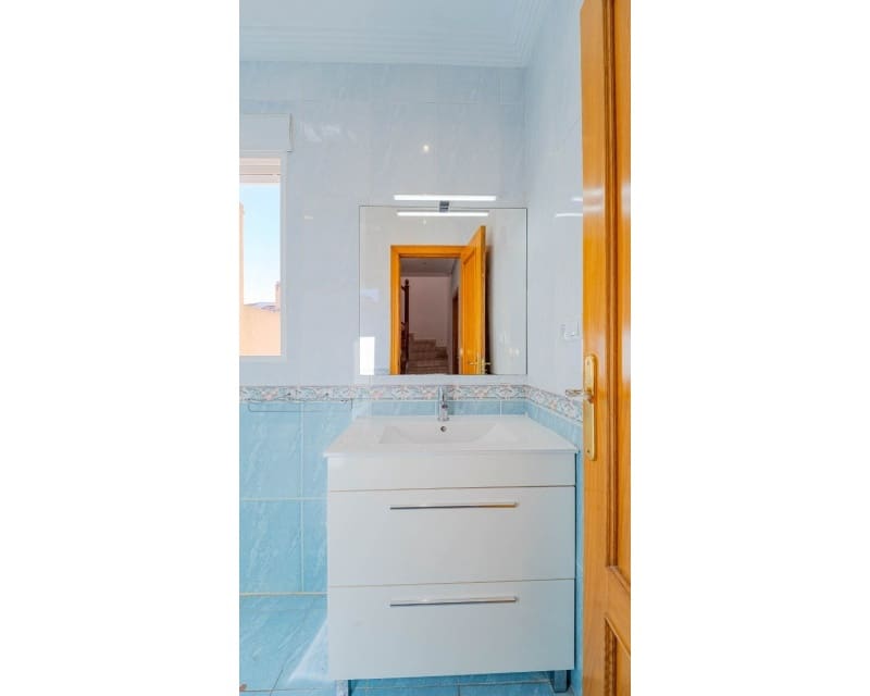 2 slaapkamer Huis te koop in Los Altos met zwembad - € 199.000 (Ref: 9699954)