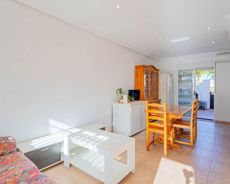 2 slaapkamer Huis te koop in Los Altos met zwembad - € 199.000 (Ref: 9699954)