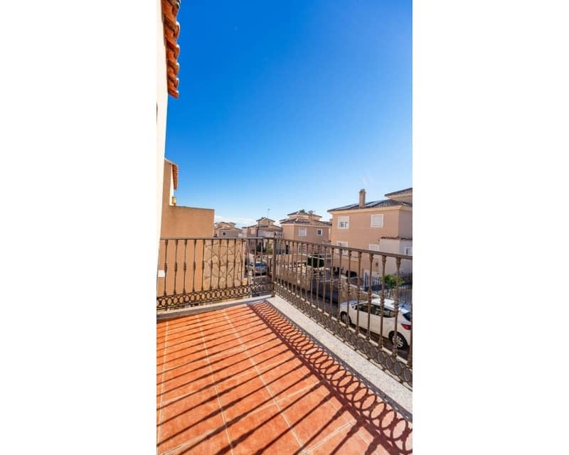 2 slaapkamer Huis te koop in Los Altos met zwembad - € 199.000 (Ref: 9699954)