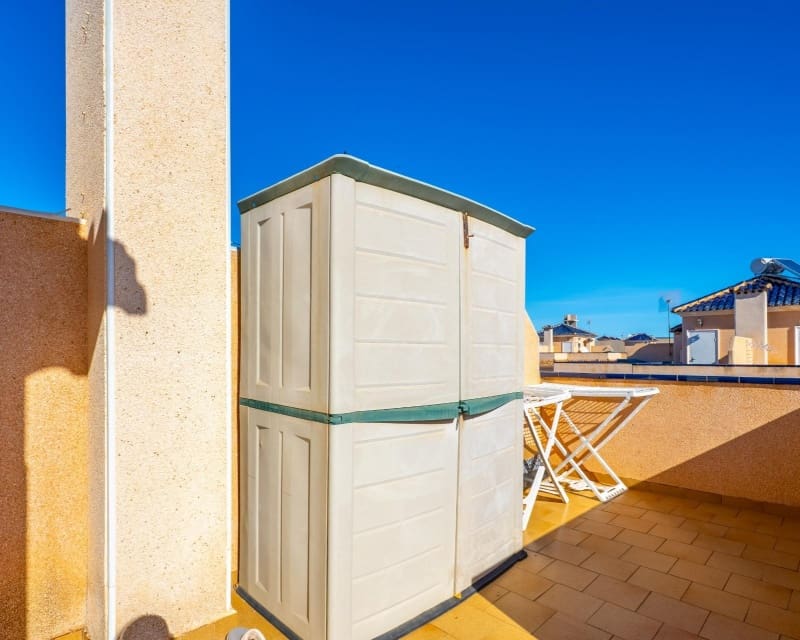 2 soveværelse Villa til salg i Cabo Roig med swimmingpool - € 250.000 (Ref: 9699956)