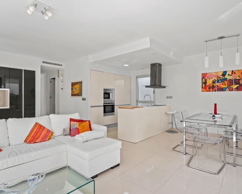 3 bedroom Villa for sale in Ciudad Quesada with pool - € 425,000 (Ref: 9699957)