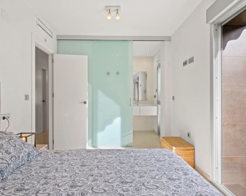 3 bedroom Villa for sale in Ciudad Quesada with pool - € 425,000 (Ref: 9699957)