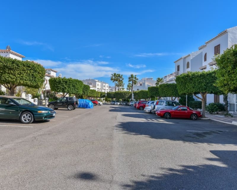 2 sovrum Lägenhet till salu i Pueblo Bravo med pool - 155 000 € (Ref: 9699958)