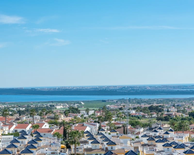 2 sovrum Lägenhet till salu i Pueblo Bravo med pool - 155 000 € (Ref: 9699958)