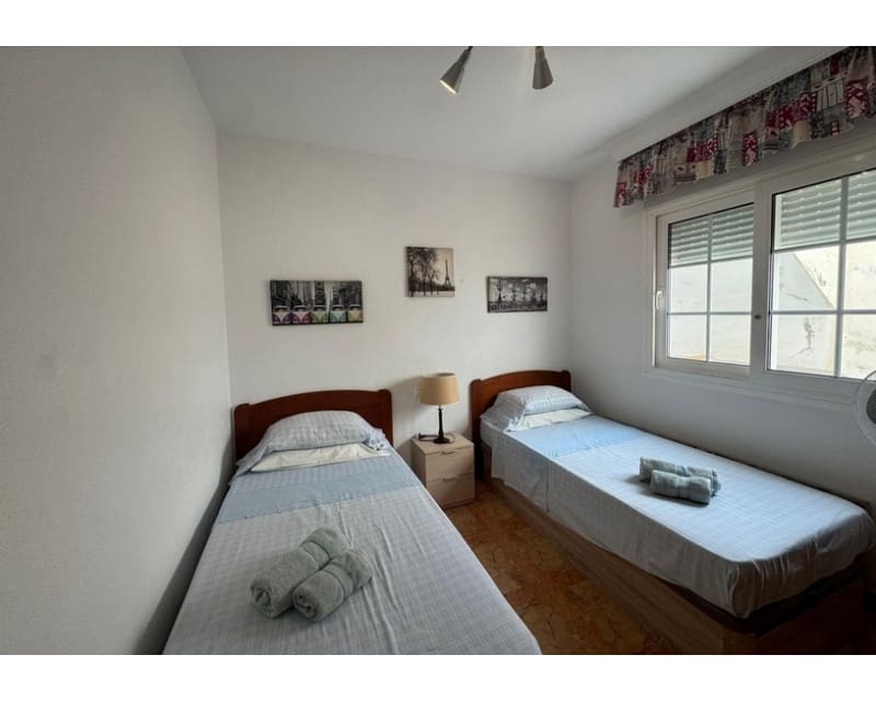 2 bedroom Apartment for sale in Villamartin with pool - € 140,000 (Ref: 9699959)