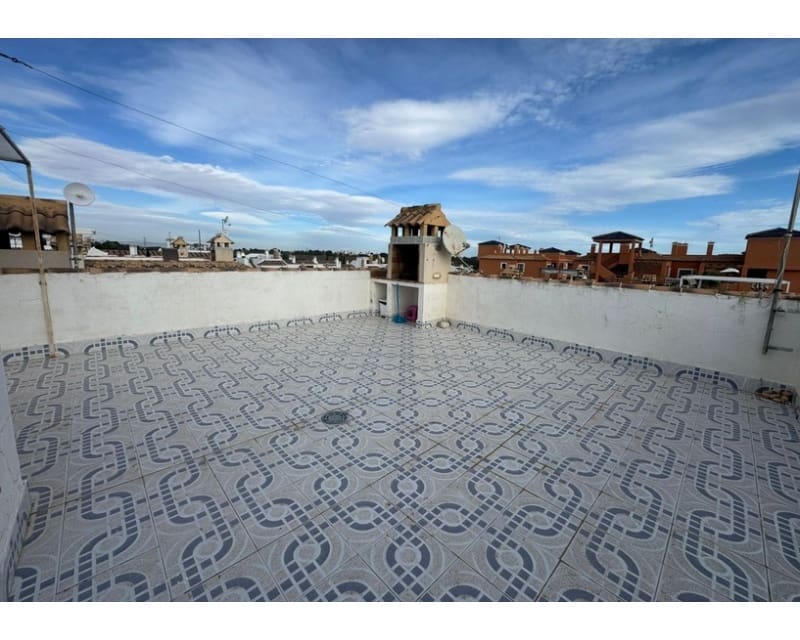 2 bedroom Apartment for sale in Villamartin with pool - € 140,000 (Ref: 9699959)