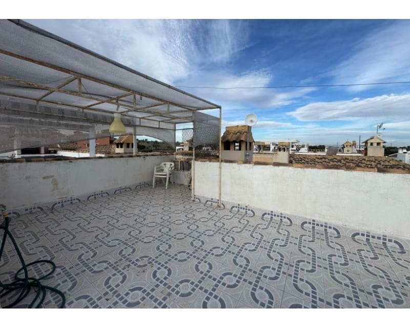 2 bedroom Apartment for sale in Villamartin with pool - € 140,000 (Ref: 9699959)