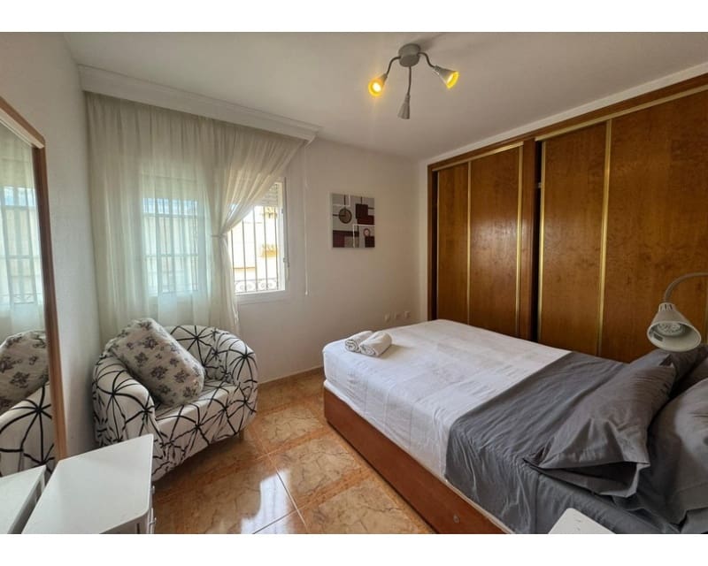 2 bedroom Apartment for sale in Villamartin with pool - € 140,000 (Ref: 9699959)