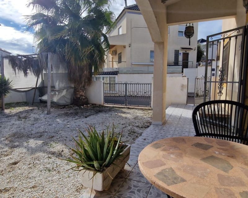 3 bedroom Villa for sale in Los Balcones with pool - € 204,000 (Ref: 9700053)