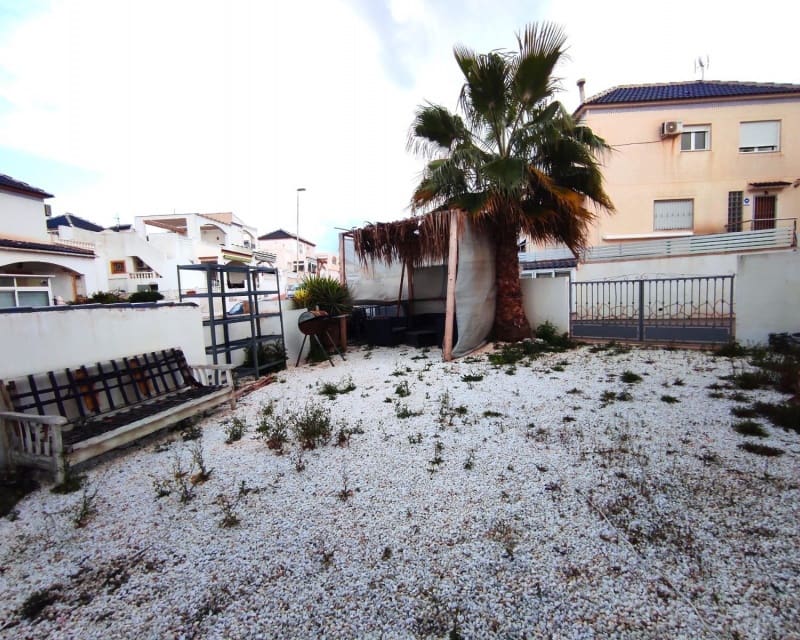 3 bedroom Villa for sale in Los Balcones with pool - € 204,000 (Ref: 9700053)