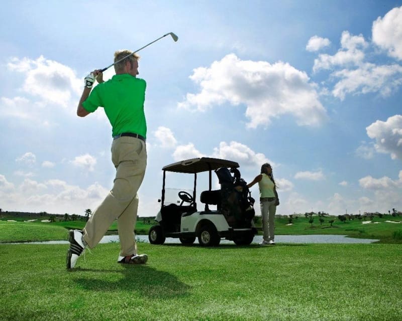 4 sovrum Villa till salu i San Miguel de Salinas med pool - 549 900 € (Ref: 9701386)