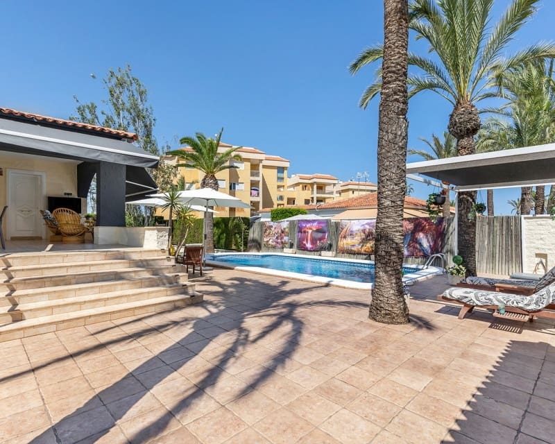 4 bedroom Villa for sale in Rocio del Mar - € 656,000 (Ref: 9724912)